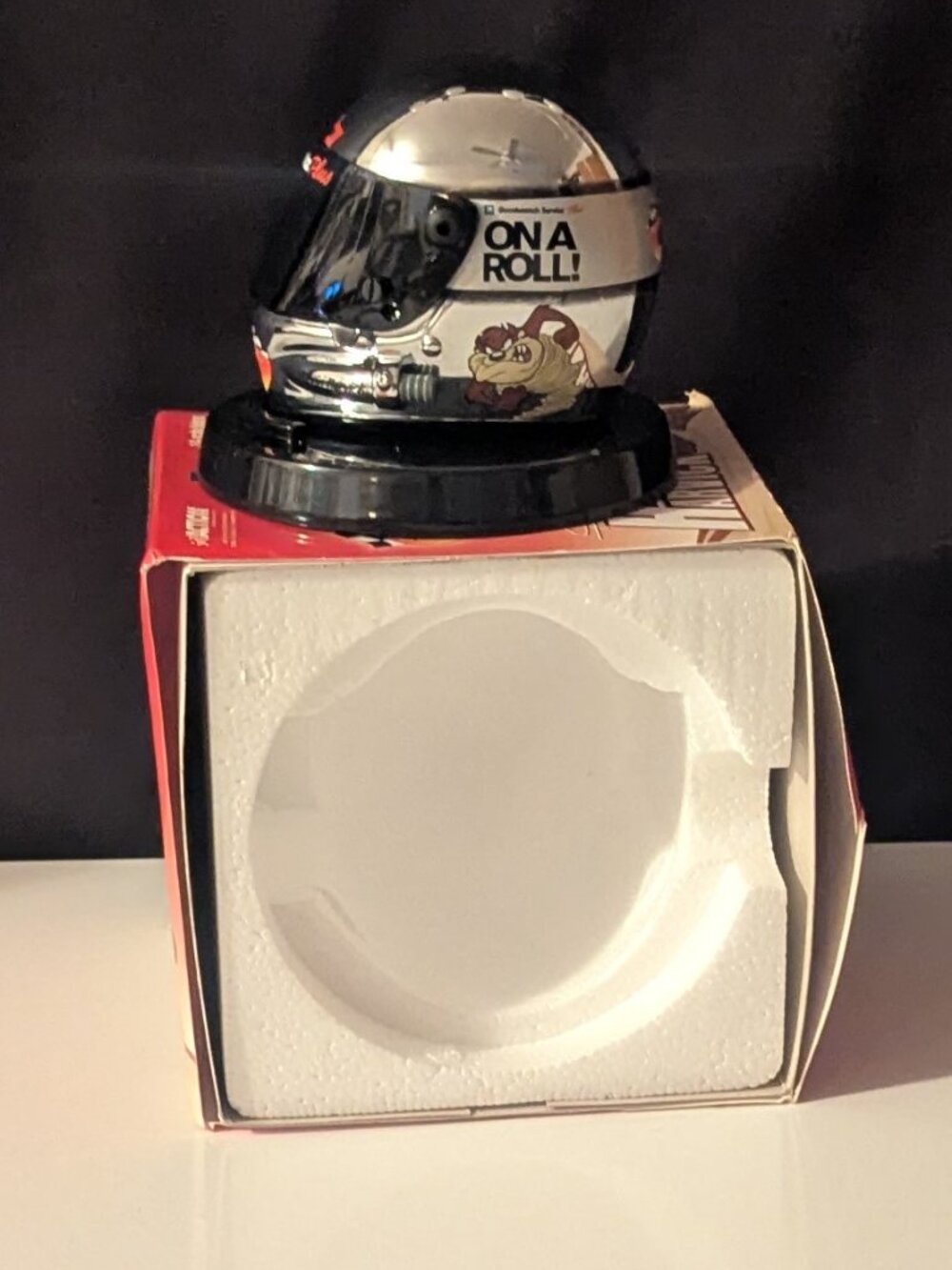 Nice Action Kevin Harvick 2001 Looney Nascar Racing Helmet